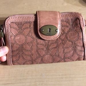 Fossil wallet
